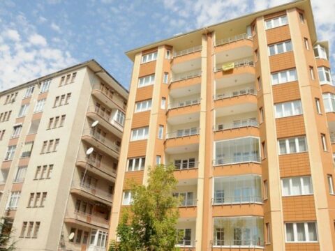 Mənzillər ucuzlaşacaq – Ekspertdən açıqlama
