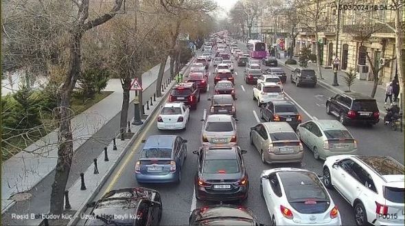 Paytaxt yollarında hazırkı vəziyyət AÇIQLANDI – FOTO