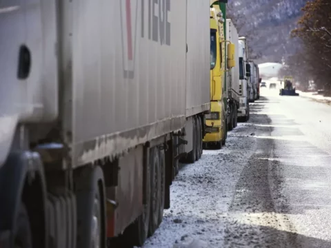 Rusiyanı Ermənistan və Gürcüstanla birləşdirən yol bağlanıb