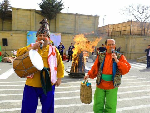 İdrak liseyində Novruz bayramı münasibətilə festival keçirilib