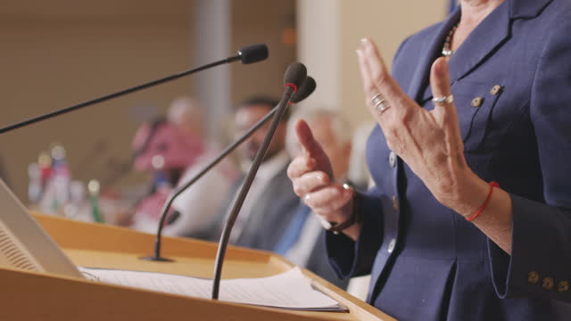 Türkiyə şəhərləri merlərini seçir: A-dan Z-yə SEÇKİ PROSESİ