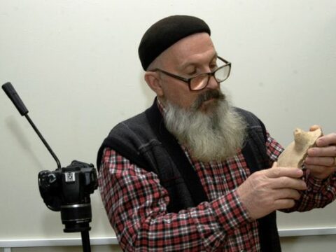 Azərbaycanda professor vəfat etdi