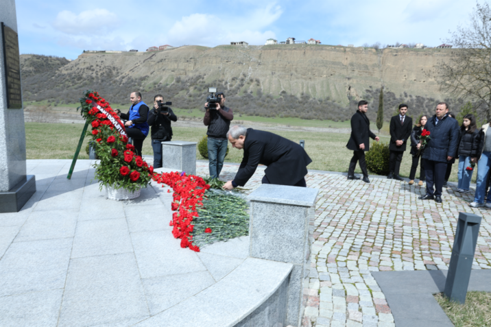 BDU rəhbərliyi və tələbələri Quba Soyqırımı Memorial Kompleksini ziyarət edib