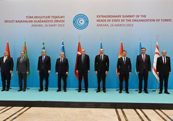 Yeni siyasi və iqtisadi güc mərkəzi