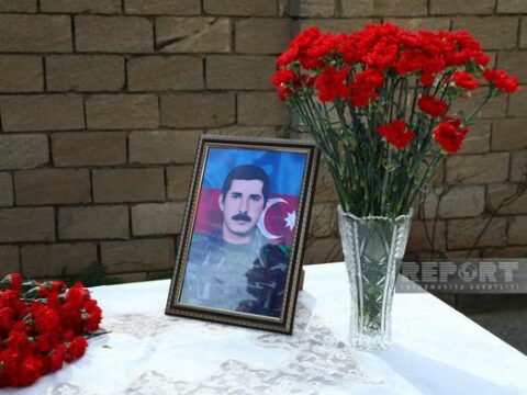 Xocalıda kütləvi məzarlıqda qalıqları tapılan şəhidlə Sumqayıtda vida mərasimi keçirilir