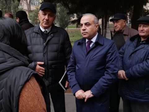 Azay Quliyev seçicilərilə görüş keçirib