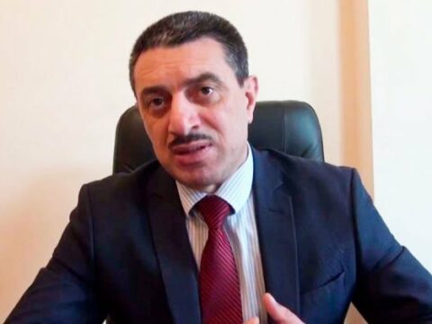 “İslam dünyasının nicatı fişəng kimi sadəcə parıltı verən raketlərdə deyil…”