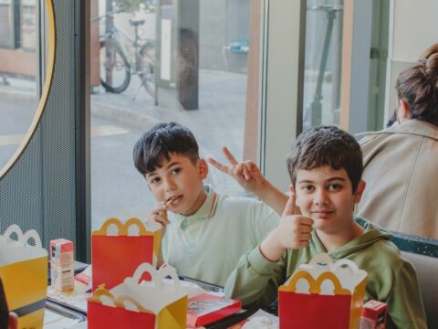“McDonald’s Azərbaycan” və DSMF qazi övladları üçün seminar təşkil ediblər