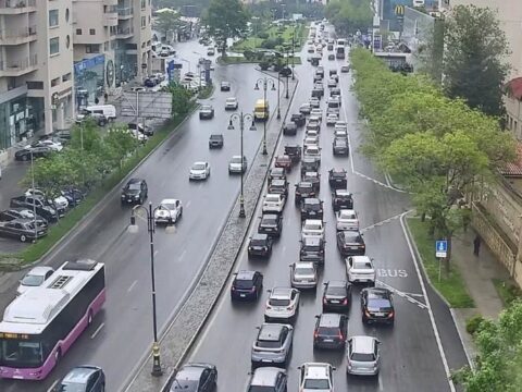Bakının yollarında tıxac var- Siyahı