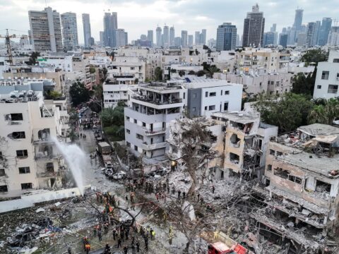 HƏMAS Qəzzadakı vəziyyəti həll etmək üçün ağır silahları yerə qoymağa razılaşdı