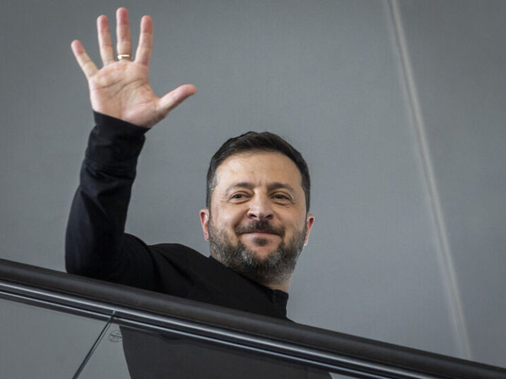 Fransadan Zelenskiyə çağırış: Bu qanunu ləğv edin