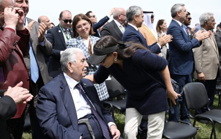 “O hər kəsin sevdiyi əsl Xalq artisti idi” – Mehriban Əliyeva