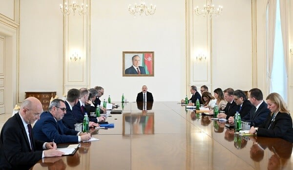 İlham Əliyev NATO nümayəndə heyətini qəbul etdi – Foto
