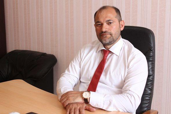 Dubayda toy edən deputat qardaşını Piterdə niyə döymüşdülər?