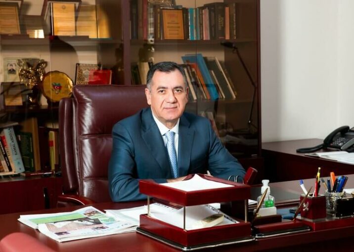 “Dini lider dövlət idarəetməsini prezidentə verməlidir
