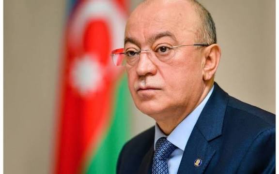 Kəmaləddin Heydərov kardioloqu Tibb Xidmətinə müvəqqəti RƏHBƏR TƏYİN ETDİ