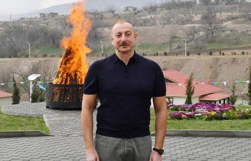 İlham Əliyev Azərbaycan xalqını təbrik etdi