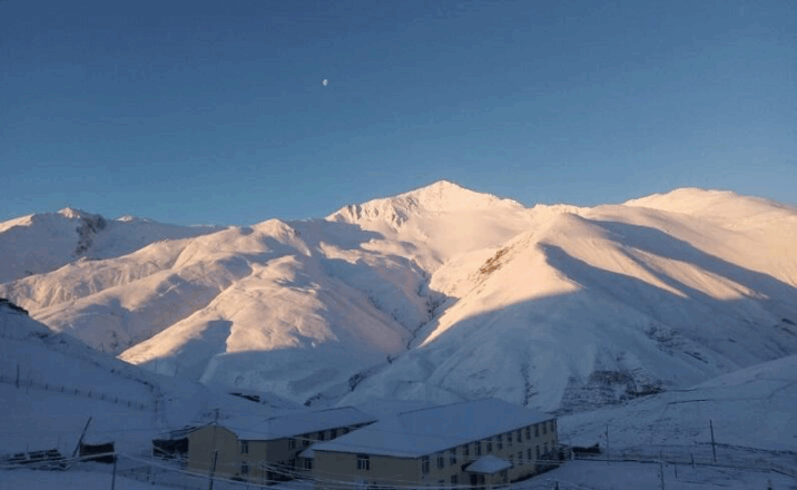 Faktiki hava – Bu ərazilərə qar yağdı