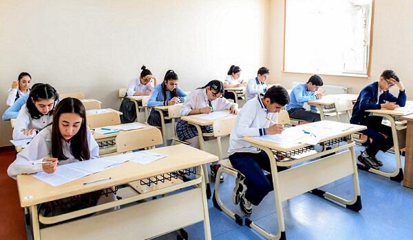 4 nəfər 300 bal topladı- Adlar