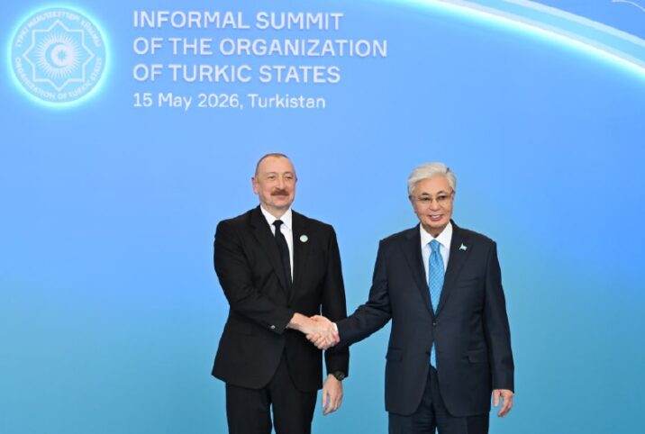 İlham Əliyev TDT-nin qeyri-rəsmi Zirvə görüşündə çıxış etdi – Foto