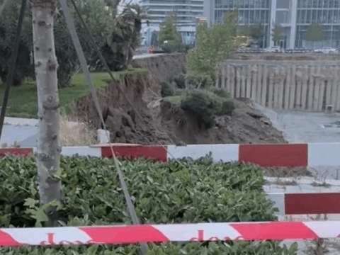 Bakı Ağ Şəhərdə torpaq sürüşməsi baş verib