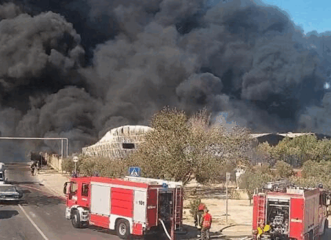 Bakıda güclü yanğın: Helikopter cəlb edildi – Video