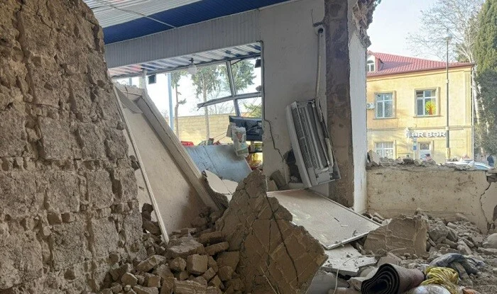 Bakıda güclü partlayış: 16 yaşlı yeniyetmə öldü