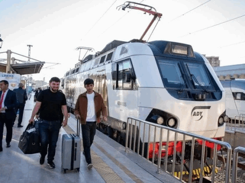 Tiflisə qatarla getmək istəyənlərə şad xəbər – Ucuzlaşdı