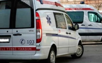 Bakıda 90 yaşlı kişi turnikdən yıxılıb, öldü