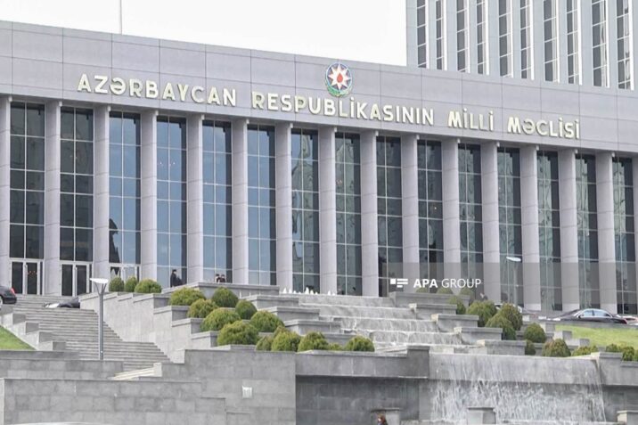 Qanunvericiliyə “frilanser” anlayışı daxil edilir