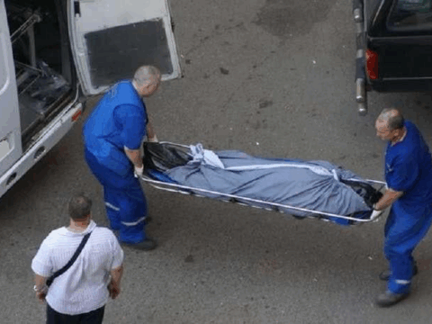 iyəzəndə kafedə 79 yaşlı kişinin meyiti tapıldı
