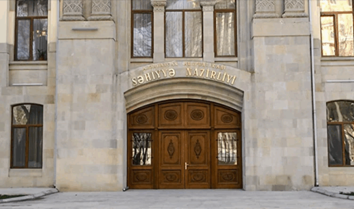 Küləkli hava: xəsarət alanlar var
