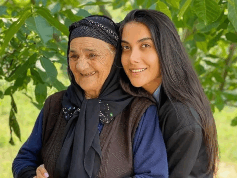 “Nə vaxt soruşursan deyir, 80 yaşım var”