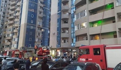 Nərimanovda yaşayış binasında yanğın baş verib
