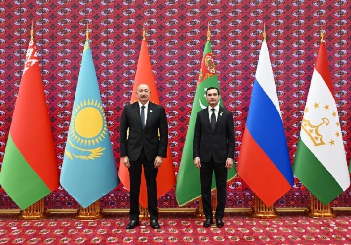 İlham Əliyev “Avaza” kompleksinə gəldi – Foto