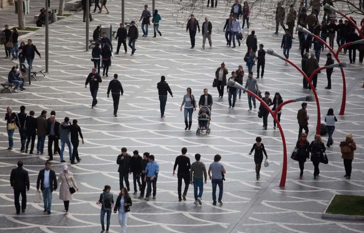 Azərbaycanda işləyən gənclərin sayı 94 min nəfər azaldı
