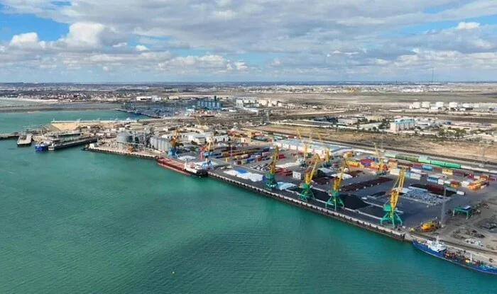 30 km çəkiləcək, bulvardan Xəzər görünməyəcək 30 km çəkiləcək, bulvardan Xəzər görünməyəcək