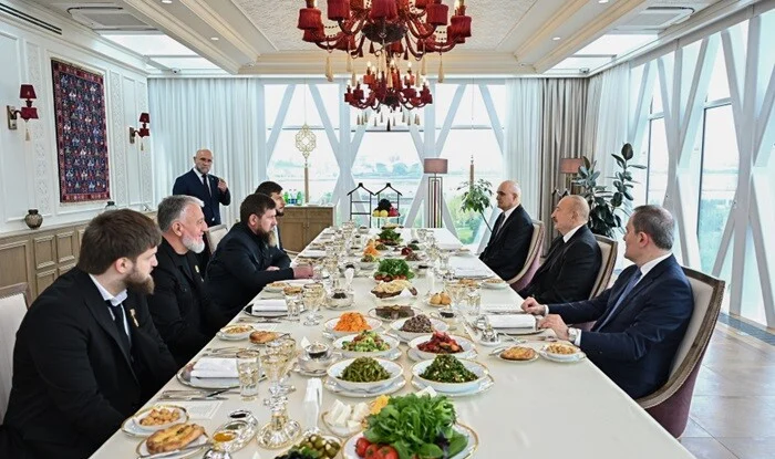 İlham Əliyev və Kadırov birgə nahar etdi