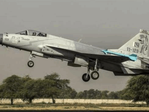 Pakistan Əfqanıstana hava zərbələri endirdi