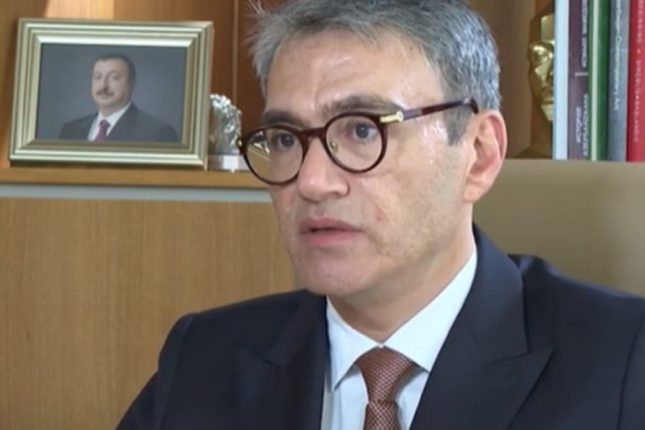 Bir sədr, 9 müşavir, 20 şöbə: “AzerGold”da diqqətçəkən vəzifə bölgüsü Bir sədr, 9 müşavir, 20 şöbə: “AzerGold”da diqqətçəkən vəzifə bölgüsü