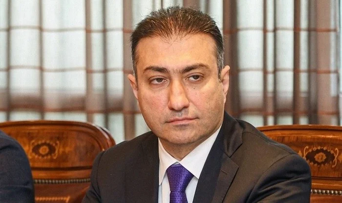 TƏBİB-in İcraçı direktoru bu komissiyadan çıxarıldı