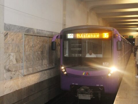 Bakı metrosunda qatarların hərəkətində gecikmələr qeydə alınıb