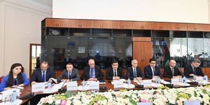 Elm və Təhsil Nazirliyi Ombudsmanla birgə işçi qruplarının yaradılmasını müzakirə edib