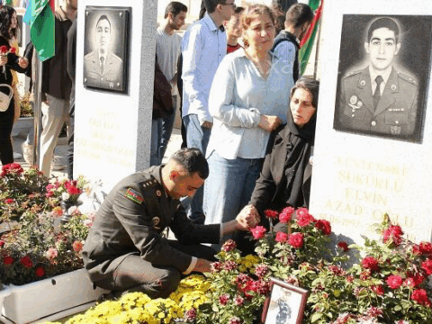 Anım Günü: 2-ci Şəhidlər xiyabanına ziyarət başladı