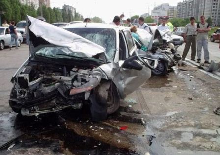 Sabirabadda ağır qəza: 2 gənc, 1 yeniyetmə öldü