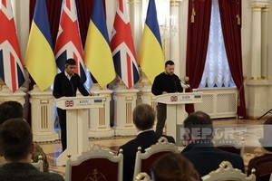 Ukrayna və Britaniya təhlükəsizlik barədə saziş imzalayıblar