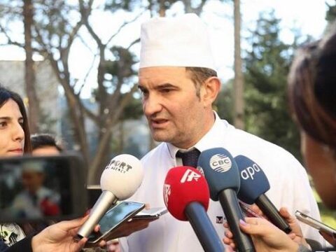Tanınmış alimi öldürən həkim barışıq üçün pul təklif etdi