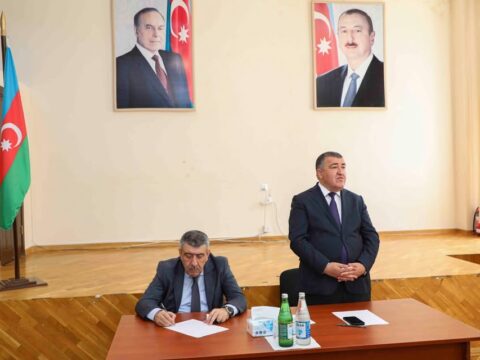 Rafiq Quliyev sakinlərlə görüş keçirdi