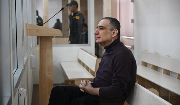 Vardanyanın vəkili Qərb mediasında bu təbliğatı aparır