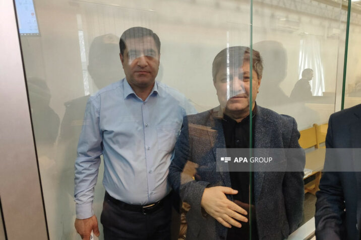 Əvəz Zeynallıya hökm oxundu – FOTO Əvəz Zeynallıya hökm oxundu – FOTO